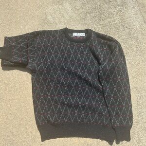 VINTAGE 1980’s: Men's Black and Red Wool Sweater